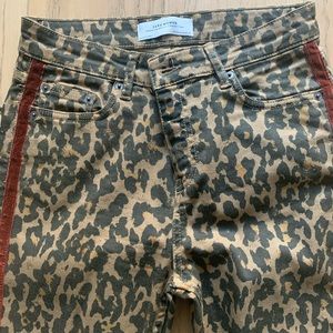 Zara women’s leopard jeans